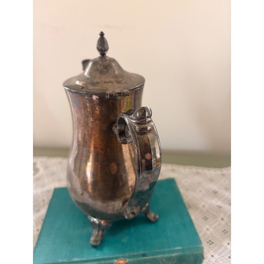 Vintage I.S. Co Silver Plated Footed Coffee Pot Pineapple Finial Patina - Picture 5 of 10